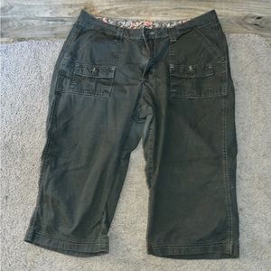 Jeanswear grey Capri pants size 16M